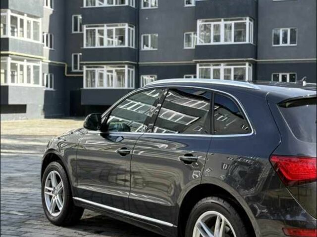 Серый Ауди Ку 5, объемом двигателя 2 л и пробегом 180 тыс. км за 17800 $, фото 2 на Automoto.ua