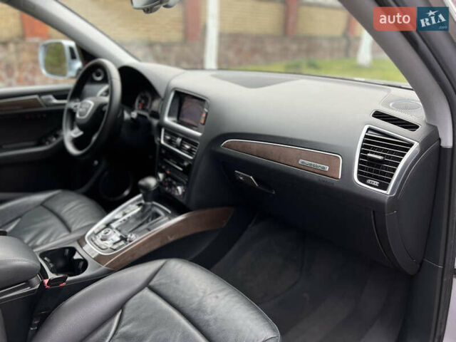Сірий Ауді Ку 5, об'ємом двигуна 2 л та пробігом 151 тис. км за 14699 $, фото 41 на Automoto.ua