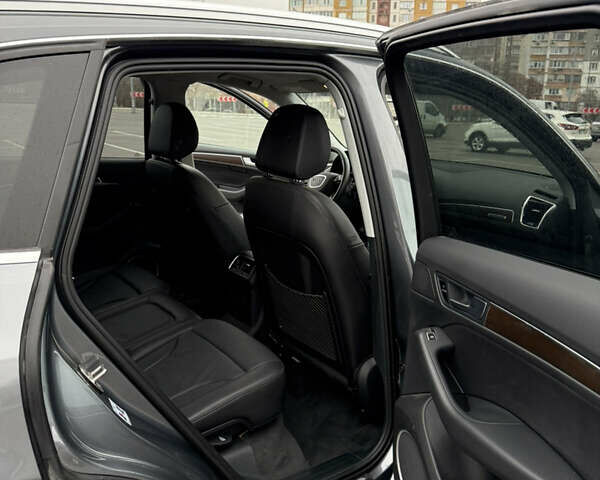 Серый Ауди Ку 5, объемом двигателя 1.98 л и пробегом 89 тыс. км за 20500 $, фото 9 на Automoto.ua