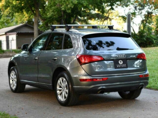 Сірий Ауді Ку 5, об'ємом двигуна 2 л та пробігом 77 тис. км за 3400 $, фото 3 на Automoto.ua