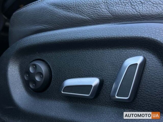 Серый Ауди Ку 5, объемом двигателя 2 л и пробегом 127 тыс. км за 20600 $, фото 16 на Automoto.ua