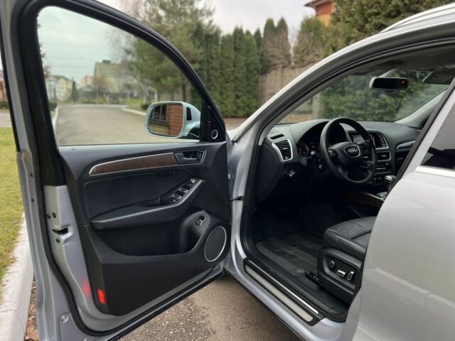 Серый Ауди Ку 5, объемом двигателя 2 л и пробегом 151 тыс. км за 14650 $, фото 6 на Automoto.ua