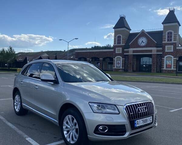 Серый Ауди Ку 5, объемом двигателя 1.97 л и пробегом 111 тыс. км за 27500 $, фото 1 на Automoto.ua