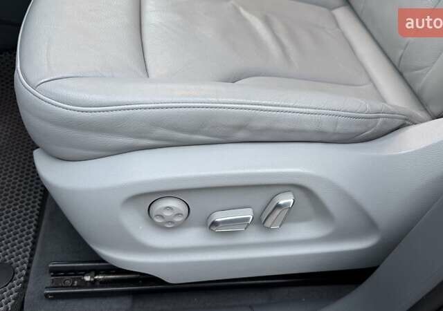 Серый Ауди Ку 5, объемом двигателя 1.98 л и пробегом 82 тыс. км за 18299 $, фото 19 на Automoto.ua