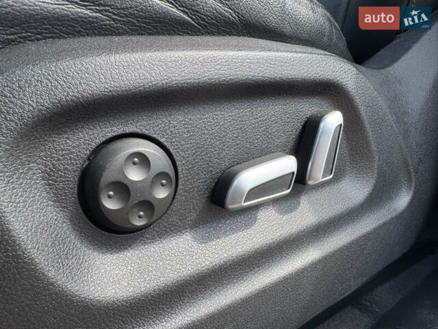 Серый Ауди Ку 5, объемом двигателя 2 л и пробегом 125 тыс. км за 17850 $, фото 22 на Automoto.ua