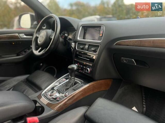 Ауди Ку 5 2016 в Стрые на Automoto.ua Серый Ауди Ку 5, объемом двигателя 2 л и пробегом 139 тыс. км за 16999 $, фото 17 на Automoto.ua