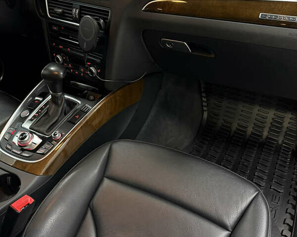 Серый Ауди Ку 5, объемом двигателя 1.98 л и пробегом 265 тыс. км за 15800 $, фото 37 на Automoto.ua