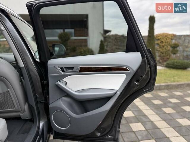 Серый Ауди Ку 5, объемом двигателя 1.98 л и пробегом 183 тыс. км за 16900 $, фото 86 на Automoto.ua