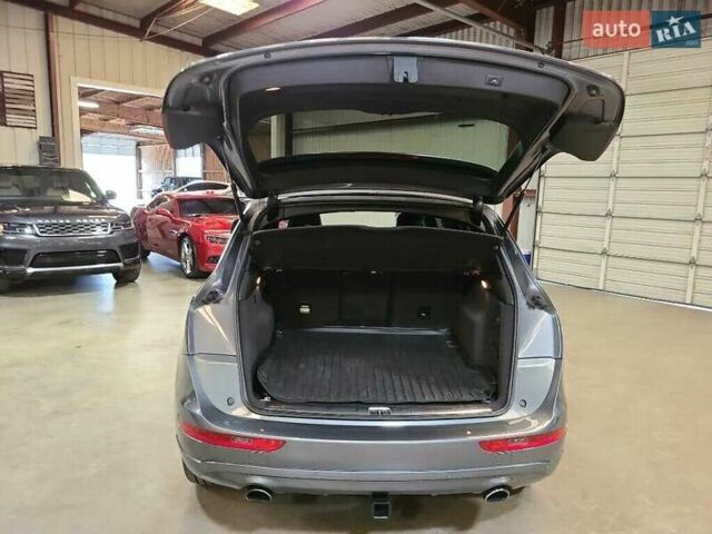 Серый Ауди Ку 5, объемом двигателя 1.98 л и пробегом 113 тыс. км за 3000 $, фото 18 на Automoto.ua