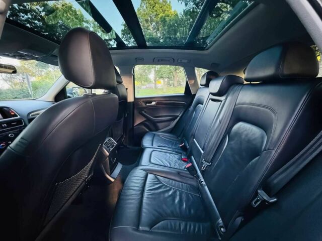 Сірий Ауді Ку 5, об'ємом двигуна 2 л та пробігом 77 тис. км за 3400 $, фото 10 на Automoto.ua