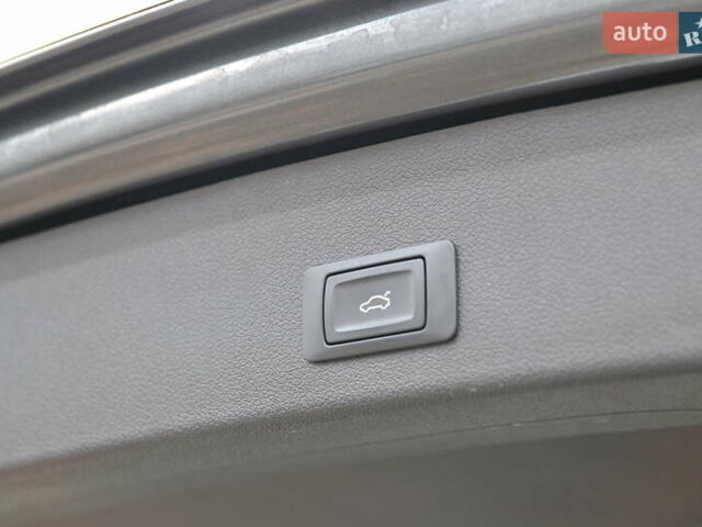 Серый Ауди Ку 5, объемом двигателя 1.98 л и пробегом 183 тыс. км за 15750 $, фото 44 на Automoto.ua