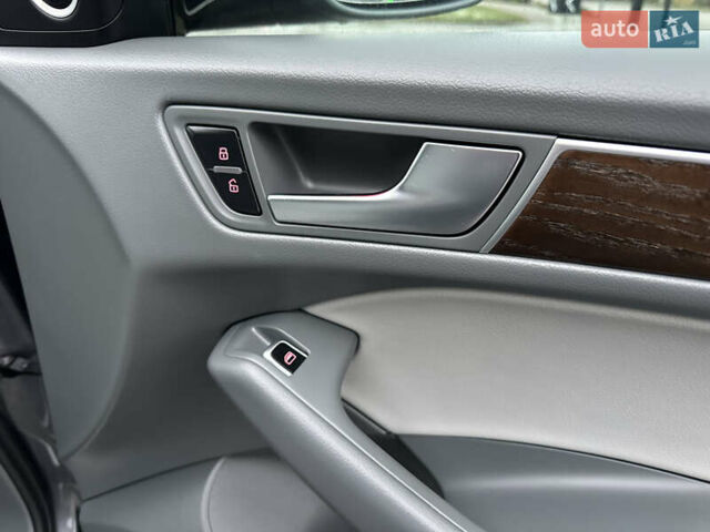 Серый Ауди Ку 5, объемом двигателя 2 л и пробегом 168 тыс. км за 15900 $, фото 74 на Automoto.ua