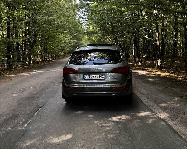 Серый Ауди Ку 5, объемом двигателя 1.98 л и пробегом 139 тыс. км за 17900 $, фото 4 на Automoto.ua