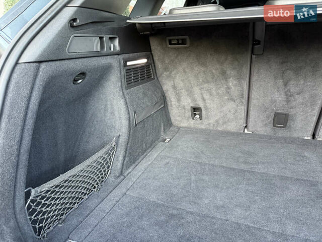 Серый Ауди Ку 5, объемом двигателя 1.97 л и пробегом 235 тыс. км за 32600 $, фото 82 на Automoto.ua