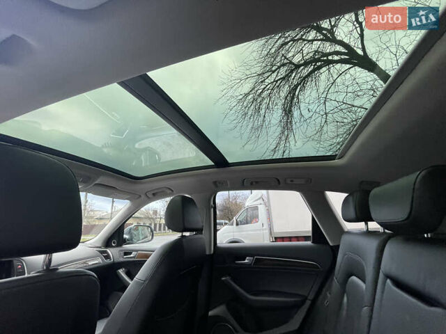 Серый Ауди Ку 5, объемом двигателя 2 л и пробегом 97 тыс. км за 17700 $, фото 9 на Automoto.ua