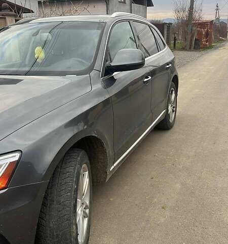 Серый Ауди Ку 5, объемом двигателя 1.98 л и пробегом 220 тыс. км за 16000 $, фото 3 на Automoto.ua