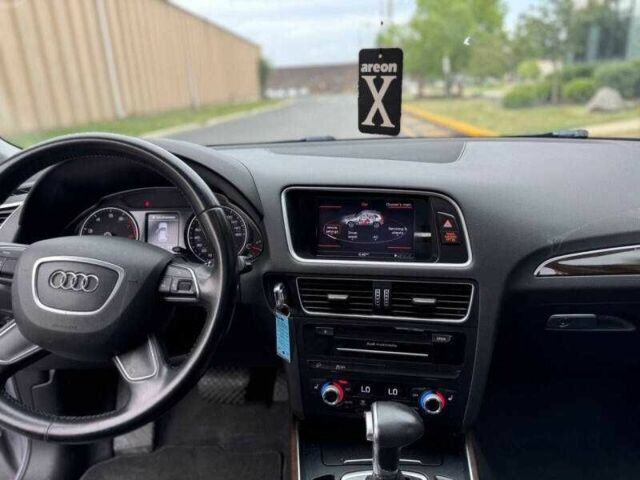 Сірий Ауді Ку 5, об'ємом двигуна 2 л та пробігом 71 тис. км за 5000 $, фото 11 на Automoto.ua