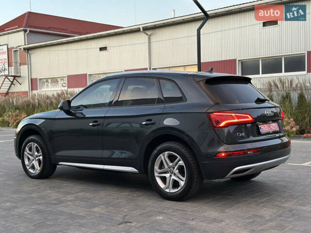 Серый Ауди Ку 5, объемом двигателя 1.98 л и пробегом 147 тыс. км за 20200 $, фото 12 на Automoto.ua