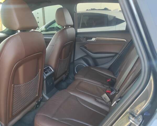 Сірий Ауді Ку 5, об'ємом двигуна 1.98 л та пробігом 132 тис. км за 22500 $, фото 19 на Automoto.ua