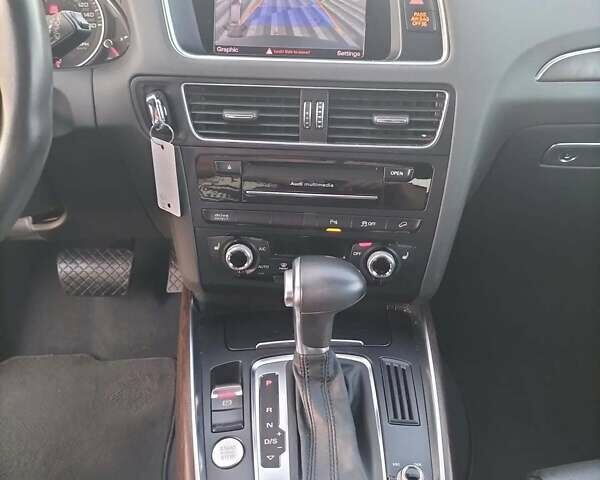 Сірий Ауді Ку 5, об'ємом двигуна 1.98 л та пробігом 154 тис. км за 15000 $, фото 6 на Automoto.ua