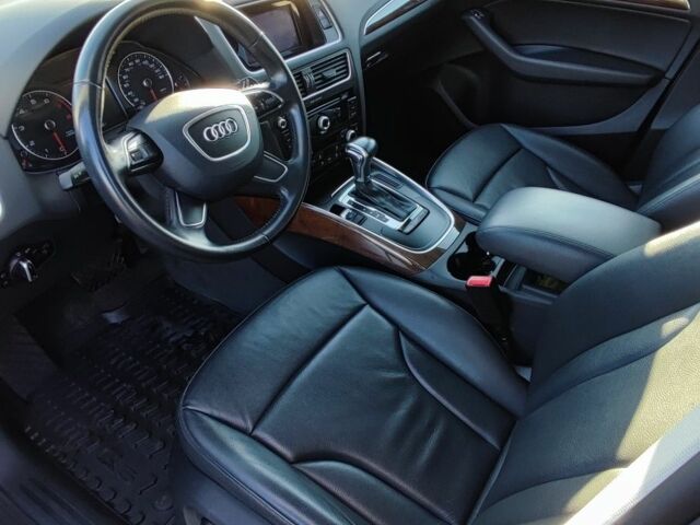 Серый Ауди Ку 5, объемом двигателя 2 л и пробегом 154 тыс. км за 16700 $, фото 6 на Automoto.ua