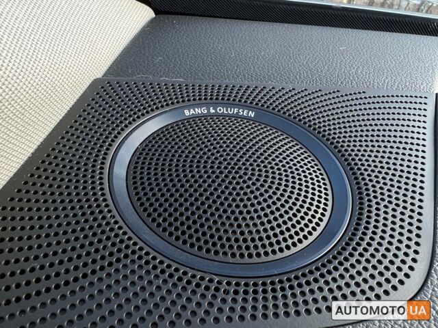 Серый Ауди Ку 5, объемом двигателя 2 л и пробегом 127 тыс. км за 20600 $, фото 18 на Automoto.ua