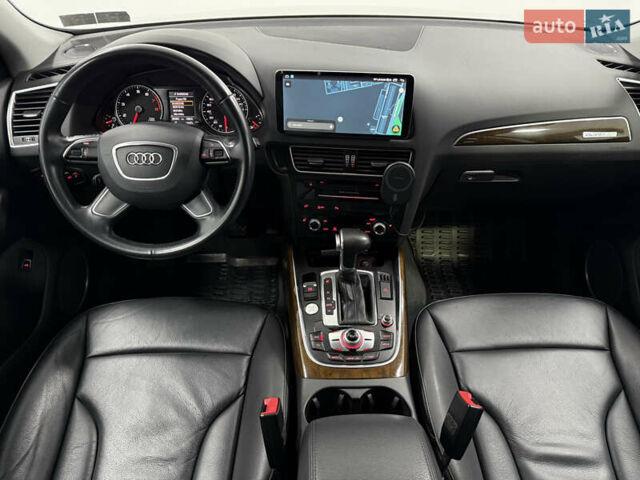 Серый Ауди Ку 5, объемом двигателя 1.98 л и пробегом 265 тыс. км за 15800 $, фото 27 на Automoto.ua