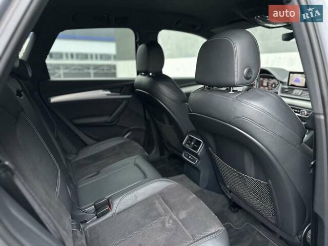 Серый Ауди Ку 5, объемом двигателя 1.97 л и пробегом 165 тыс. км за 34500 $, фото 33 на Automoto.ua