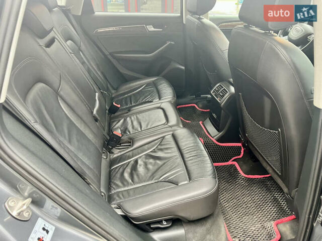 Серый Ауди Ку 5, объемом двигателя 1.98 л и пробегом 277 тыс. км за 15500 $, фото 12 на Automoto.ua