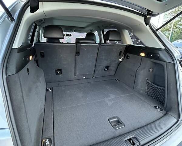 Сірий Ауді Ку 5, об'ємом двигуна 2 л та пробігом 227 тис. км за 17100 $, фото 13 на Automoto.ua