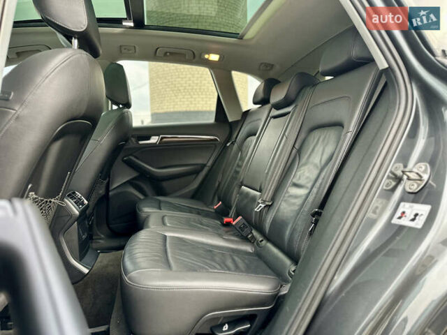 Сірий Ауді Ку 5, об'ємом двигуна 1.98 л та пробігом 160 тис. км за 15800 $, фото 18 на Automoto.ua