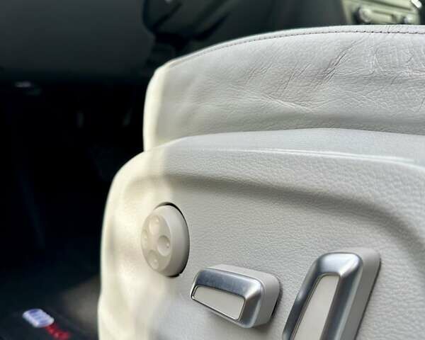 Ауди Ку 5 2016 в Виннице на Automoto.ua Серый Ауди Ку 5, объемом двигателя 2 л и пробегом 208 тыс. км за 15999 $, фото 39 на Automoto.ua