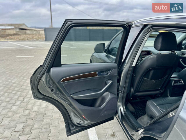 Сірий Ауді Ку 5, об'ємом двигуна 1.98 л та пробігом 160 тис. км за 15800 $, фото 16 на Automoto.ua