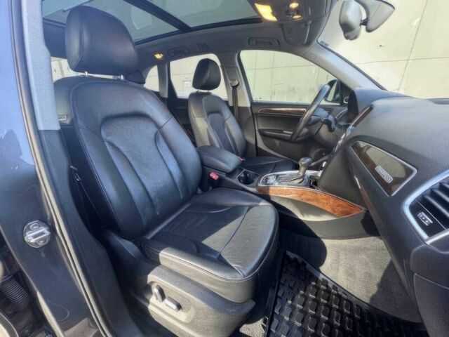 Серый Ауди Ку 5, объемом двигателя 2 л и пробегом 72 тыс. км за 4800 $, фото 8 на Automoto.ua