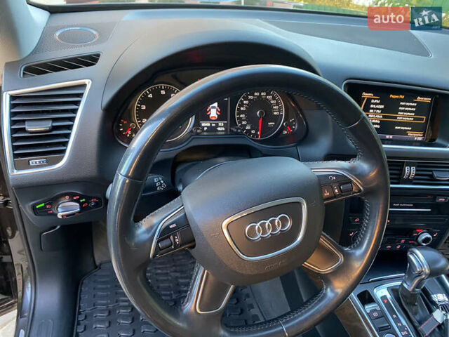 Серый Ауди Ку 5, объемом двигателя 2 л и пробегом 165 тыс. км за 15900 $, фото 17 на Automoto.ua