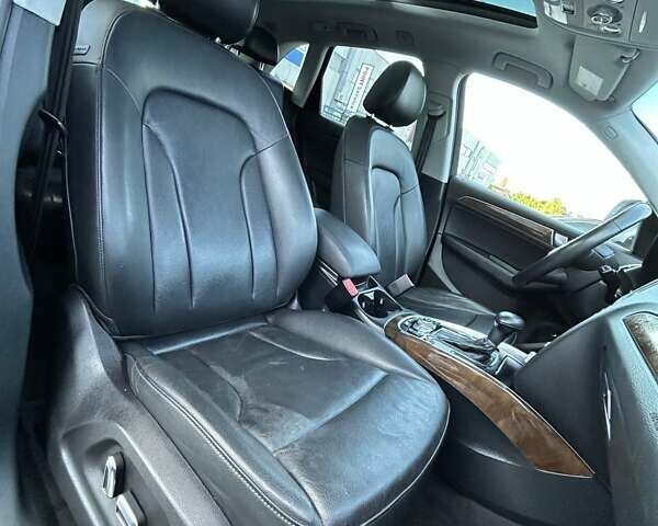 Серый Ауди Ку 5, объемом двигателя 2 л и пробегом 227 тыс. км за 17100 $, фото 32 на Automoto.ua