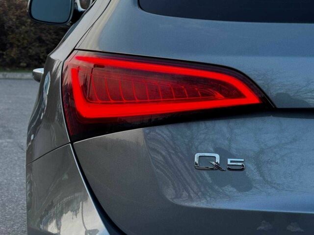 Серый Ауди Ку 5, объемом двигателя 0 л и пробегом 184 тыс. км за 15300 $, фото 5 на Automoto.ua