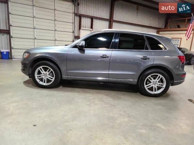 Серый Ауди Ку 5, объемом двигателя 1.98 л и пробегом 113 тыс. км за 3000 $, фото 6 на Automoto.ua