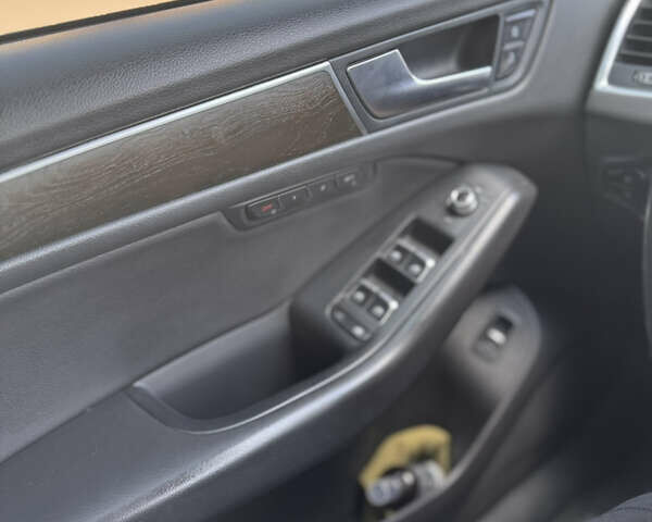 Серый Ауди Ку 5, объемом двигателя 2 л и пробегом 137 тыс. км за 18500 $, фото 11 на Automoto.ua