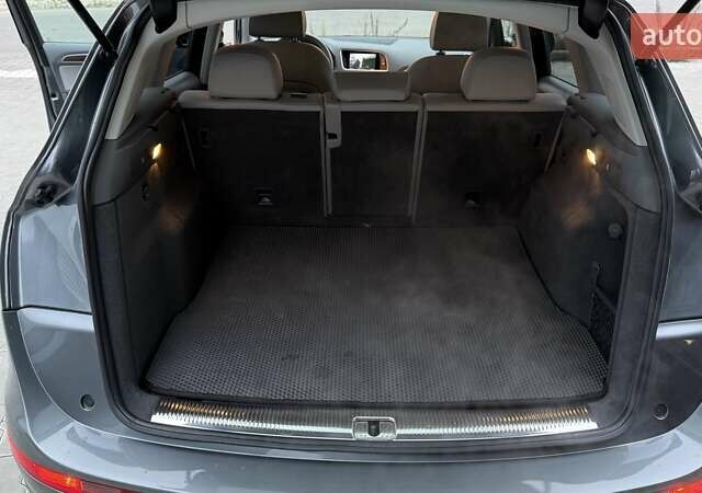 Серый Ауди Ку 5, объемом двигателя 1.98 л и пробегом 82 тыс. км за 18299 $, фото 29 на Automoto.ua