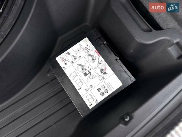 Серый Ауди Ку 5, объемом двигателя 1.98 л и пробегом 183 тыс. км за 16900 $, фото 40 на Automoto.ua