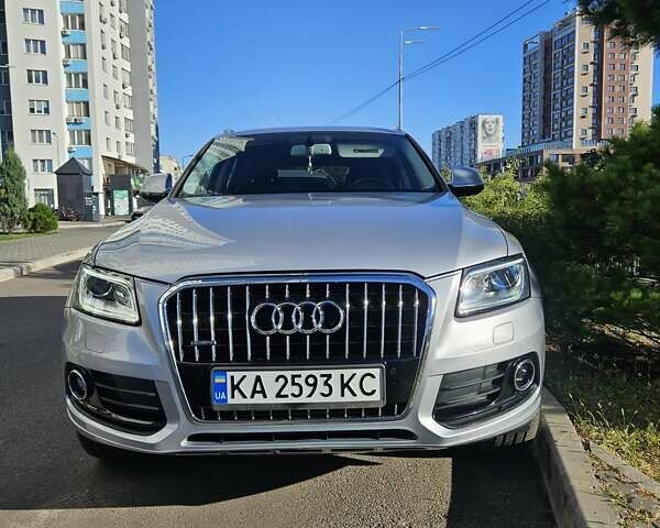 Серый Ауди Ку 5, объемом двигателя 1.98 л и пробегом 179 тыс. км за 18100 $, фото 2 на Automoto.ua