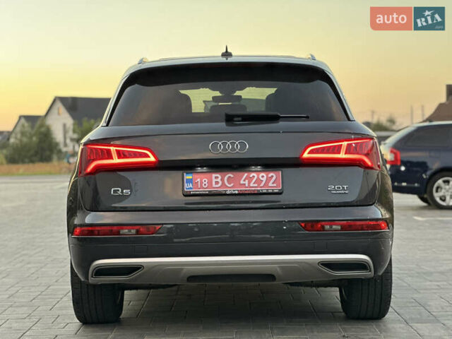 Серый Ауди Ку 5, объемом двигателя 1.98 л и пробегом 147 тыс. км за 20200 $, фото 9 на Automoto.ua