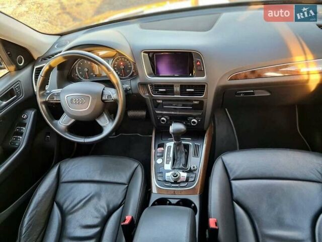 Сірий Ауді Ку 5, об'ємом двигуна 1.98 л та пробігом 163 тис. км за 16700 $, фото 48 на Automoto.ua