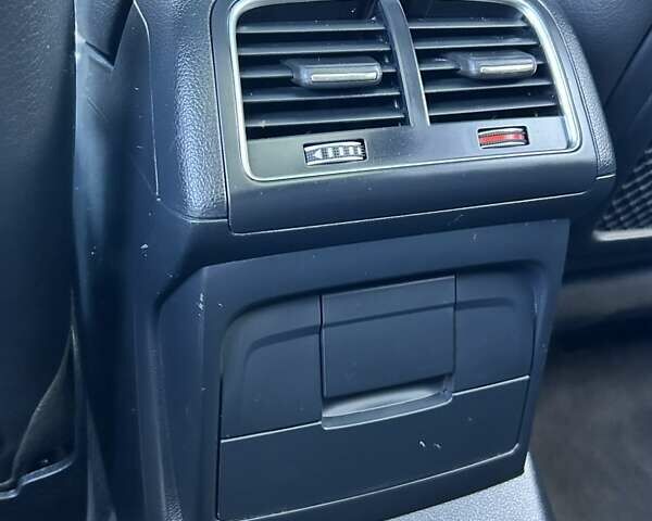 Сірий Ауді Ку 5, об'ємом двигуна 2 л та пробігом 227 тис. км за 17100 $, фото 26 на Automoto.ua