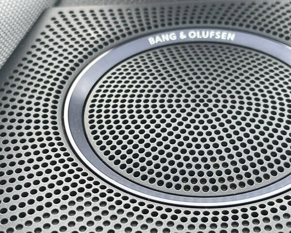 Серый Ауди Ку 5, объемом двигателя 2 л и пробегом 97 тыс. км за 17700 $, фото 16 на Automoto.ua