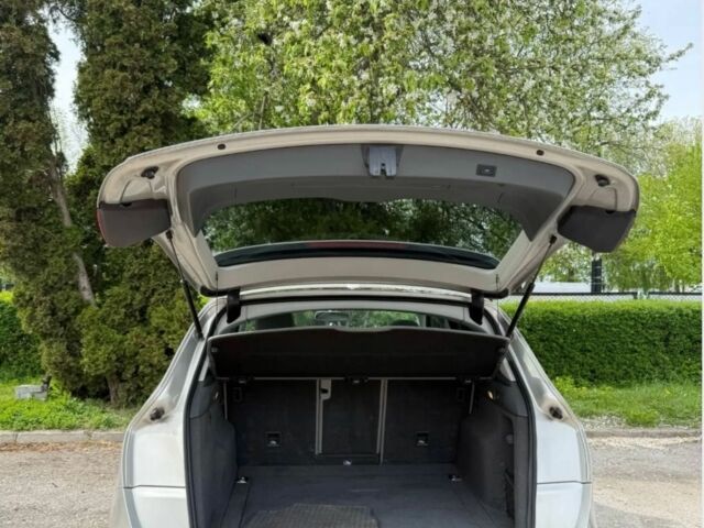 Серый Ауди Ку 5, объемом двигателя 2 л и пробегом 160 тыс. км за 10100 $, фото 13 на Automoto.ua