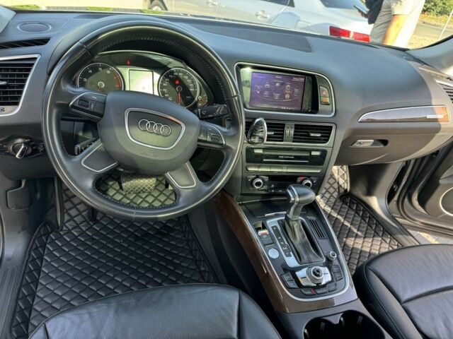 Серый Ауди Ку 5, объемом двигателя 2 л и пробегом 216 тыс. км за 14600 $, фото 6 на Automoto.ua