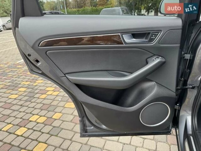 Сірий Ауді Ку 5, об'ємом двигуна 2 л та пробігом 139 тис. км за 16999 $, фото 45 на Automoto.ua