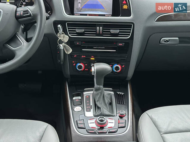 Серый Ауди Ку 5, объемом двигателя 2 л и пробегом 168 тыс. км за 15900 $, фото 54 на Automoto.ua